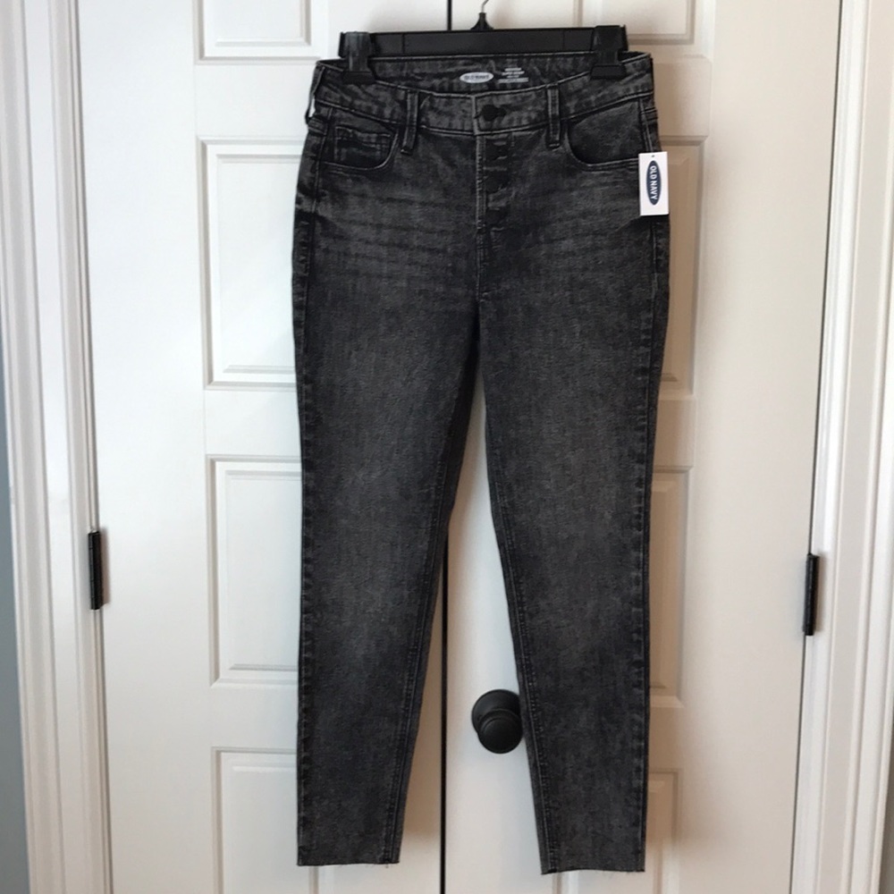Old Navy Black washed out jeans